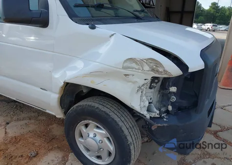 2011 Ford E-350 Super Duty Commercial из США, поврежденный, VIN 1FTSE3EL0BDA81351